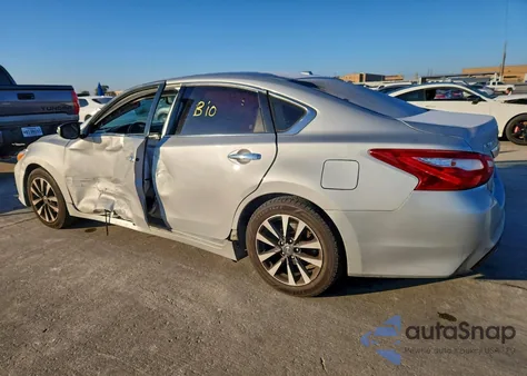 2017 Nissan Altima 2.5 из США, поврежденный, VIN 1N4AL3AP4HC244954